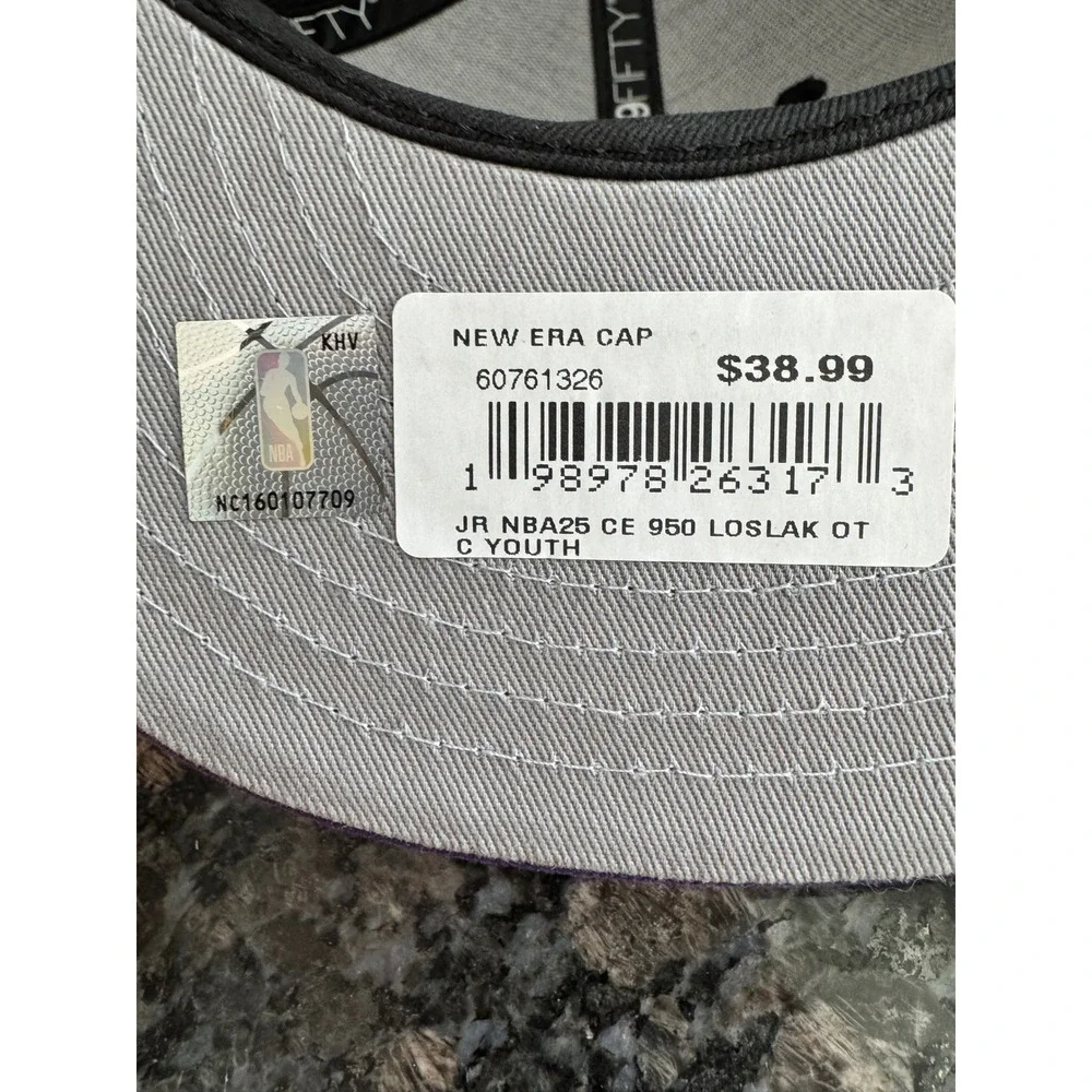 New Era 9FIFTY Los Angeles Lakers Youth Snapback Hat Black Purple NBA‎ 60761326